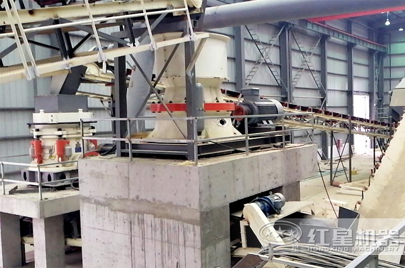 福建破碎制砂生產(chǎn)線現(xiàn)場 福建破碎制砂生產(chǎn)線現(xiàn)場